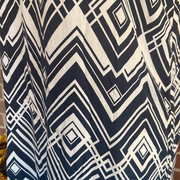 Gap Patterned Maxi Dress - Picture 4 of 13